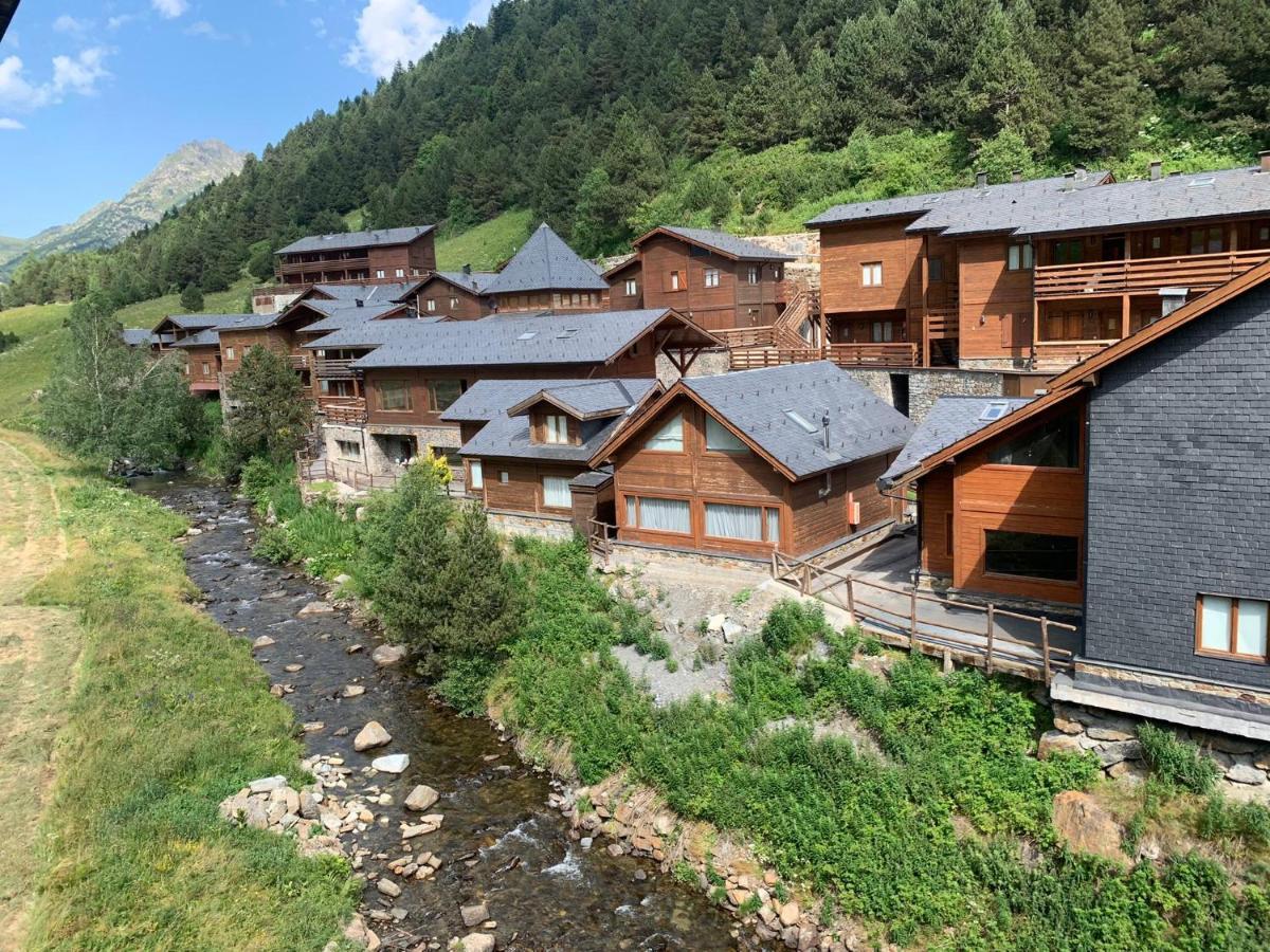Apartamento Valle De Incles Orenetes Wifi Y Parking Gratuito Soldeu Bagian luar foto